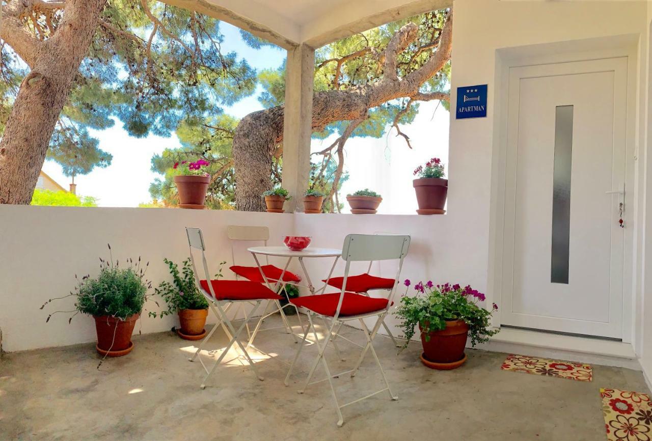 17 Pines Apartment Makarska Exterior photo